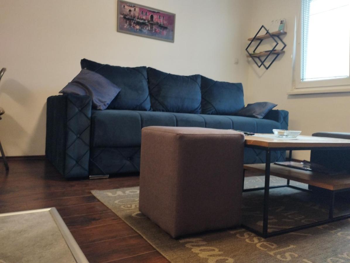 Apartman Tatjana Novi Sad Luaran gambar